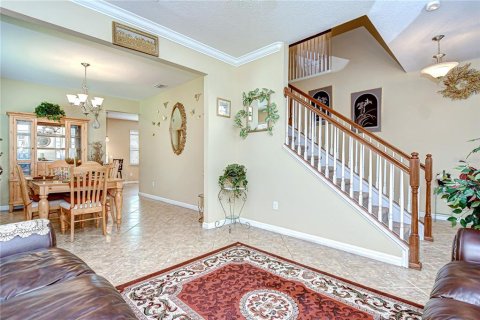 House in Land O' Lakes, Florida 4 bedrooms, 250.93 sq.m. № 1838358 - photo 12