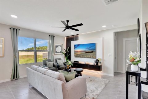 Casa en alquiler en Davenport, Florida, 5 dormitorios, 250.46 m2 № 1442549 - foto 9