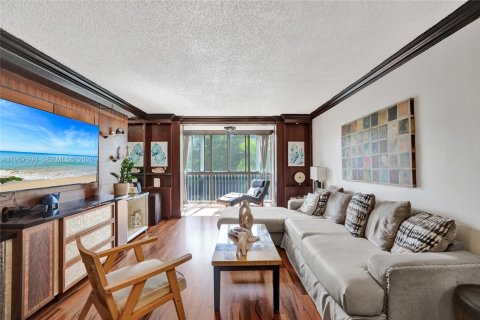 Condominio en venta en Hallandale Beach, Florida, 1 dormitorio, 67.82 m2 № 2011468 - foto 12