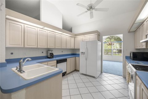 House in Ocala, Florida 3 bedrooms, 188.96 sq.m. № 1833429 - photo 6