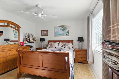 Villa ou maison à vendre à North Port, Floride: 2 chambres, 98.76 m2 № 1903119 - photo 16