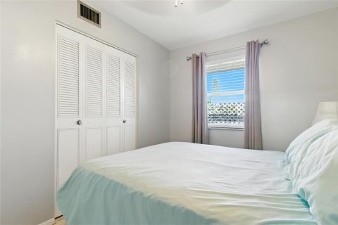 Villa ou maison à vendre à North Port, Floride: 2 chambres, 98.76 m2 № 1903119 - photo 21