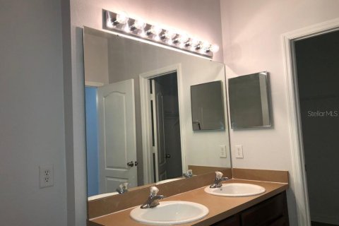 Copropriété à louer à Orlando, Floride: 3 chambres, 157.84 m2 № 2419275 - photo 22