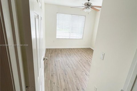 Copropriété à louer à West Palm Beach, Floride: 2 chambres, 86.03 m2 № 2256387 - photo 5
