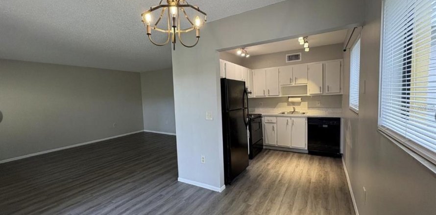 Condo à Orlando, Floride, 2 chambres  № 2121195