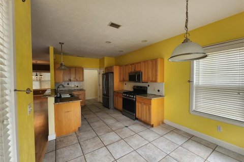 Casa en alquiler en Gainesville, Florida, 5 dormitorios, 250.37 m2 № 1778951 - foto 23