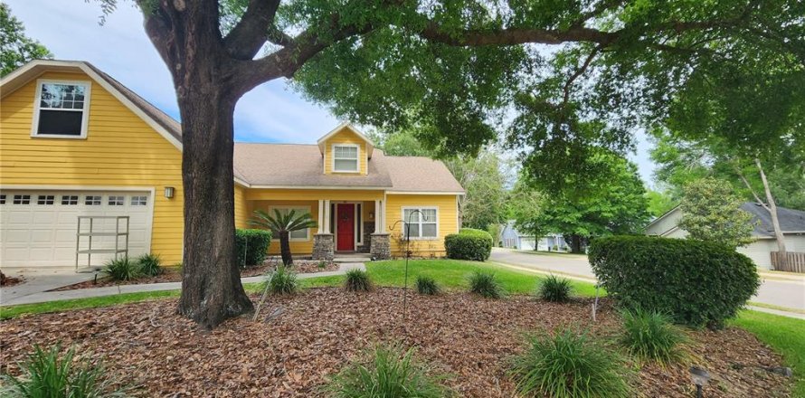 Casa en Gainesville, Florida 5 dormitorios, 250.37 m2 № 1778951