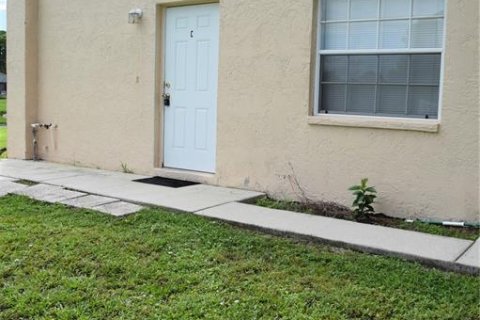 Appartement à louer à Rotonda, Floride: 2 chambres, 88.26 m2 № 2416361 - photo 2