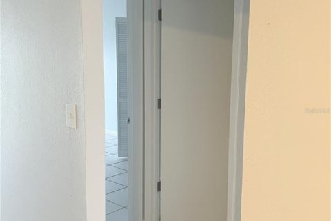 Appartement à louer à Rotonda, Floride: 2 chambres, 88.26 m2 № 2416361 - photo 13