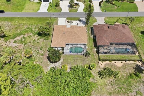House in Rotonda, Florida 3 bedrooms, 180.51 sq.m. № 2200995 - photo 29