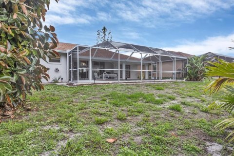 House in Rotonda, Florida 3 bedrooms, 180.51 sq.m. № 2200995 - photo 27