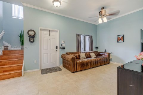 Touwnhouse à vendre à Homestead, Floride: 3 chambres, 166.3 m2 № 2046592 - photo 8