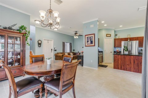 Touwnhouse à vendre à Homestead, Floride: 3 chambres, 166.3 m2 № 2046592 - photo 15