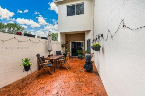 Touwnhouse à vendre à Homestead, Floride: 3 chambres, 166.3 m2 № 2046592 - photo 4