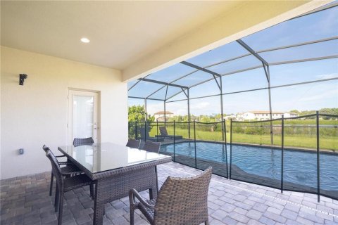 House in Haines City, Florida 3 bedrooms, 143.81 sq.m. № 1909190 - photo 4