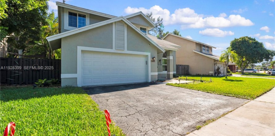 Дом в Санрайз, Флорида 4 спальни, 174.1м2 № 1987731