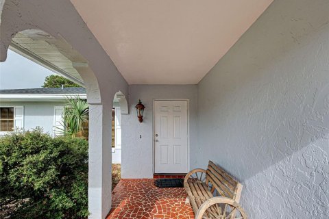 Casa en venta en Port Charlotte, Florida, 3 dormitorios, 162.11 m2 № 2210425 - foto 9
