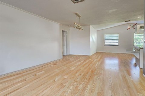Casa en venta en Port Charlotte, Florida, 3 dormitorios, 162.11 m2 № 2210425 - foto 14