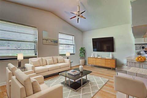 Casa en venta en Port Charlotte, Florida, 3 dormitorios, 162.11 m2 № 2210425 - foto 19