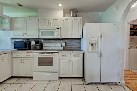 Casa en venta en Port Charlotte, Florida, 3 dormitorios, 162.11 m2 № 2210425 - foto 23
