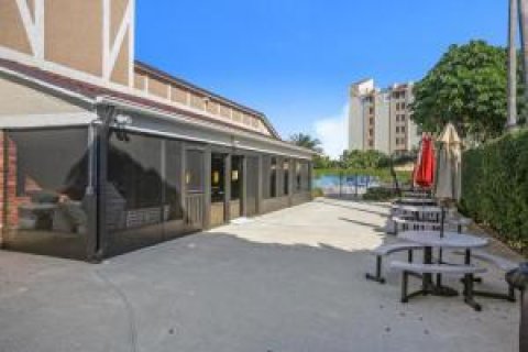Condo in Delray Beach, Florida, 2 bedrooms  № 2245906 - photo 29