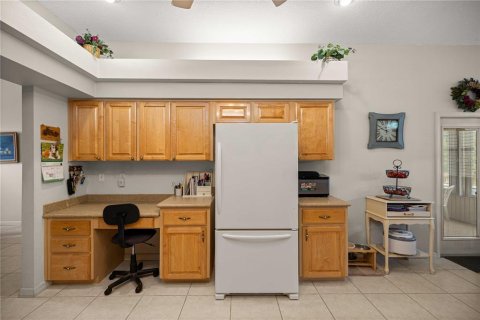 House in Ocala, Florida 4 bedrooms, 248.51 sq.m. № 2150312 - photo 10