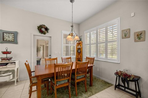 House in Ocala, Florida 4 bedrooms, 248.51 sq.m. № 2150312 - photo 11