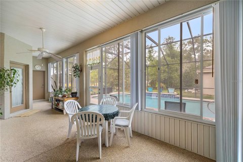 House in Ocala, Florida 4 bedrooms, 248.51 sq.m. № 2150312 - photo 16