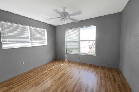 House in Punta Gorda, Florida 3 bedrooms, 151.06 sq.m. № 2238827 - photo 20