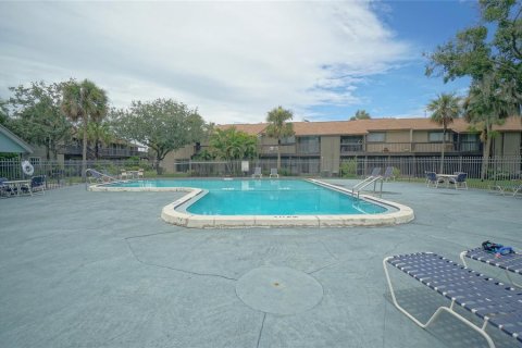 Copropriété à louer à Tampa, Floride: 2 chambres, 99.22 m2 № 1813298 - photo 18