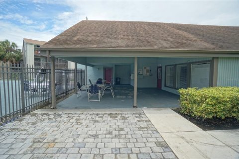 Copropriété à louer à Tampa, Floride: 2 chambres, 99.22 m2 № 1813298 - photo 19
