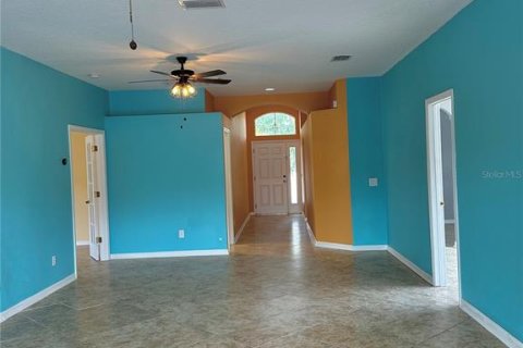 House in New Port Richey, Florida 3 bedrooms, 188.31 sq.m. № 1743278 - photo 14