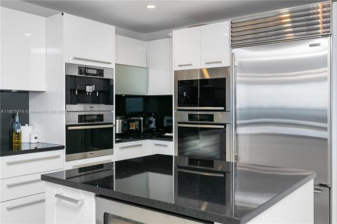 Condo in Sunny Isles Beach, Florida, 3 bedrooms  № 1864134 - photo 5