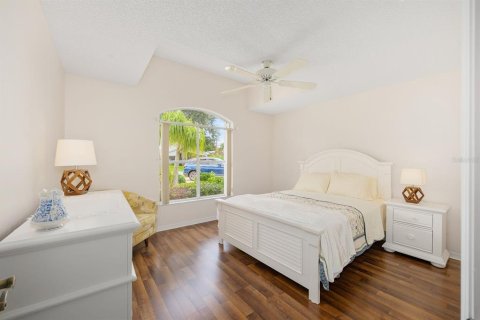 House in The Villages, Florida 2 bedrooms, 152.17 sq.m. № 1821379 - photo 22