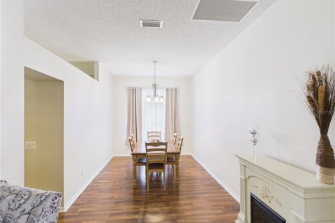 House in The Villages, Florida 2 bedrooms, 152.17 sq.m. № 1821379 - photo 7