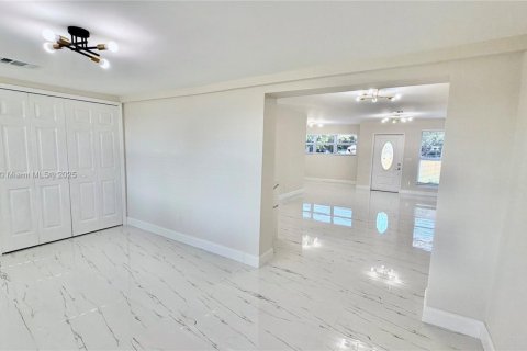 Villa ou maison à vendre à West Park, Floride: 3 chambres, 136.94 m2 № 1952928 - photo 22