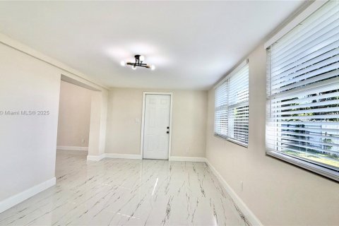 Villa ou maison à vendre à West Park, Floride: 3 chambres, 136.94 m2 № 1952928 - photo 20