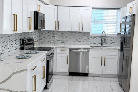 Villa ou maison à vendre à West Park, Floride: 3 chambres, 136.94 m2 № 1952928 - photo 24