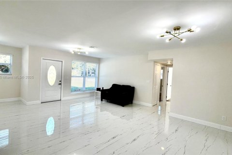 Villa ou maison à vendre à West Park, Floride: 3 chambres, 136.94 m2 № 1952928 - photo 14