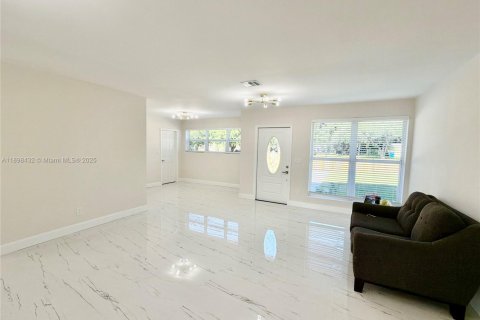 Villa ou maison à vendre à West Park, Floride: 3 chambres, 136.94 m2 № 1952928 - photo 10