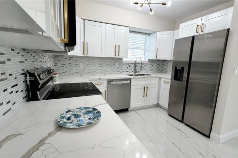 Villa ou maison à vendre à West Park, Floride: 3 chambres, 136.94 m2 № 1952928 - photo 26