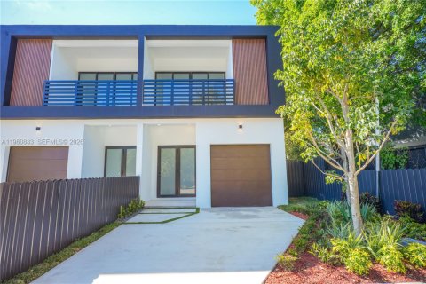 Villa ou maison à vendre à Miami, Floride: 3 chambres, 182.83 m2 № 2025196 - photo 5