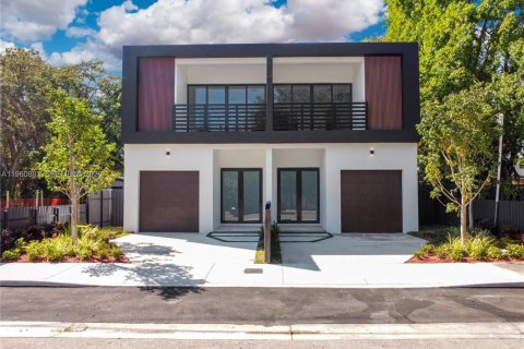 Villa ou maison à Miami, Floride 3 chambres, 182.83 m2 № 2025196