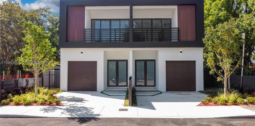 Villa ou maison à Miami, Floride 3 chambres, 182.83 m2 № 2025196