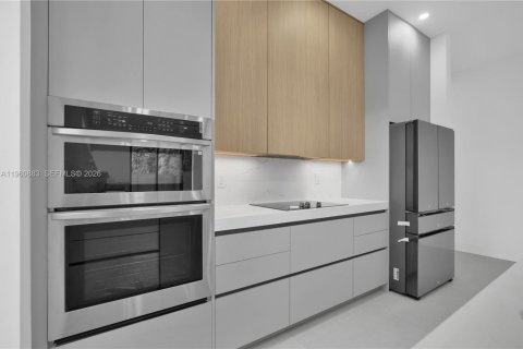 Villa ou maison à vendre à Miami, Floride: 3 chambres, 182.83 m2 № 2025196 - photo 8