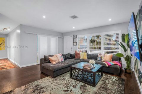 Casa en venta en Wilton Manors, Florida, 4 dormitorios, 205.13 m2 № 2049543 - foto 9