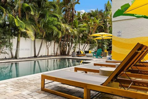 Casa en venta en Wilton Manors, Florida, 4 dormitorios, 205.13 m2 № 2049543 - foto 5