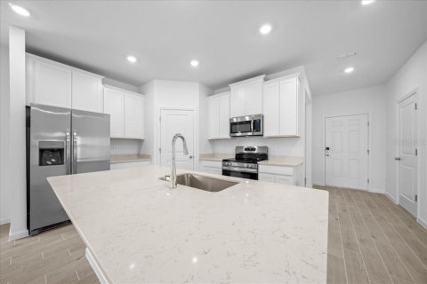 Villa ou maison à louer à Ocala, Floride: 3 chambres, 158.21 m2 № 1866627 - photo 6