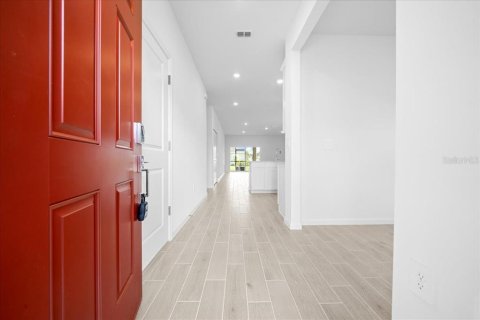 Villa ou maison à louer à Ocala, Floride: 3 chambres, 158.21 m2 № 1866627 - photo 2