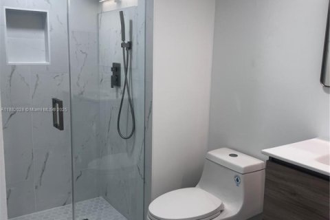 Copropriété à vendre à Weston, Floride: 2 chambres, 114.73 m2 № 2048788 - photo 11